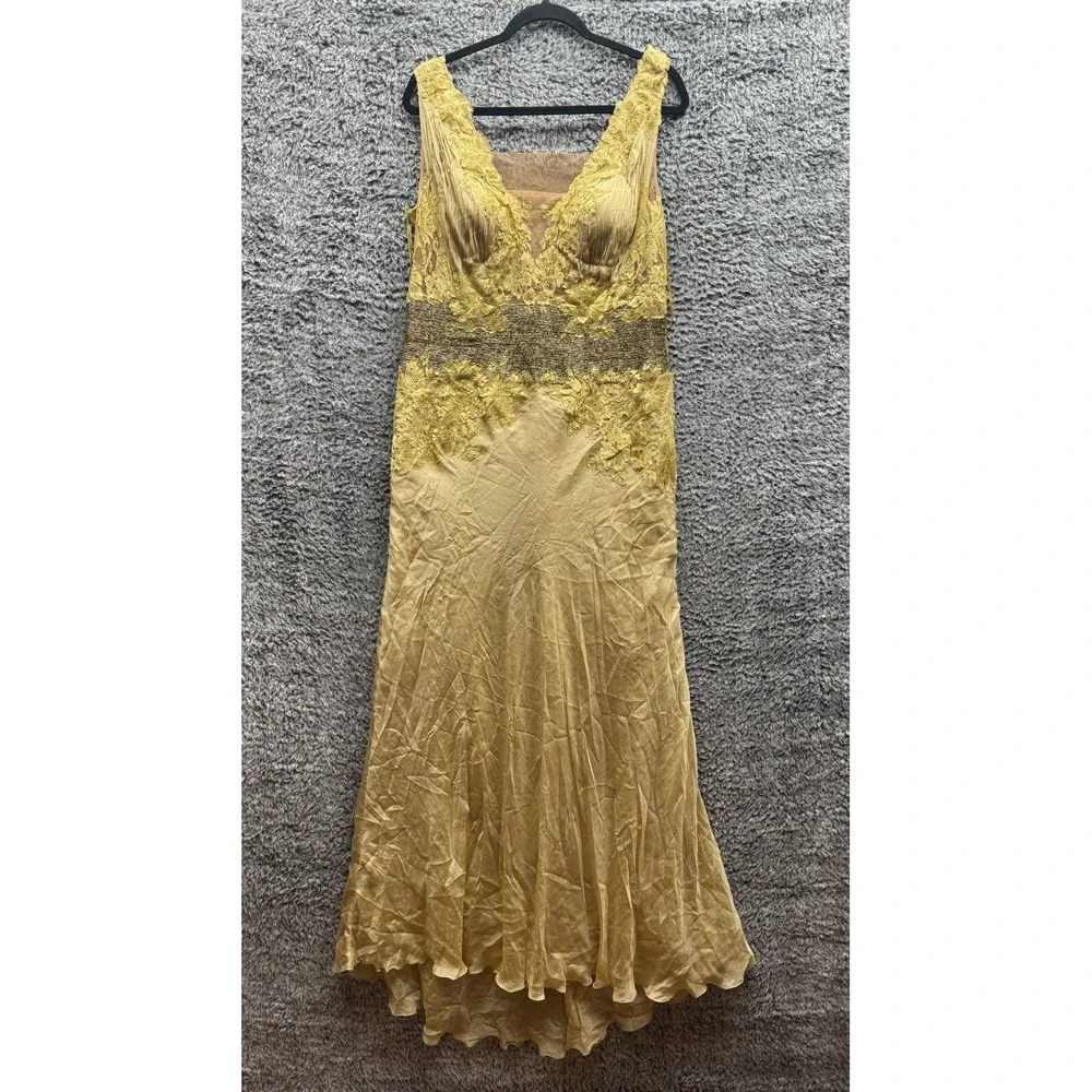 Alberto Makali Silk & Sequin Sleeveless Long Evening Gown Gold Womens Size 14